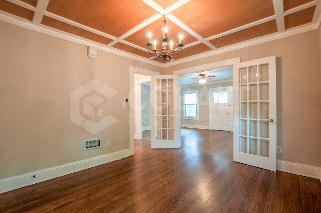 499 Winton Ter Ne #2 - Photo 7 of 29