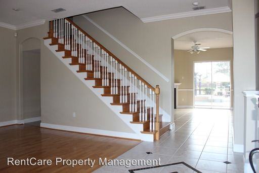 13709 Lake Cawood Dr - Photo 3 of 28