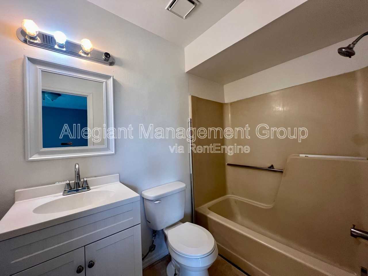 624 Royalty Ct #A - Photo 7 of 11