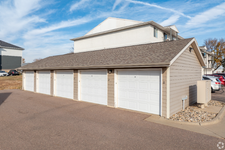 2701 N Maple Ln #2701-306 - Photo 7 of 8
