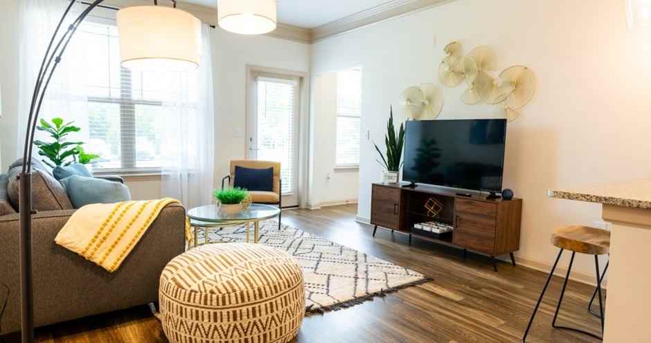 Brookside Heights - Photo 4 of 34