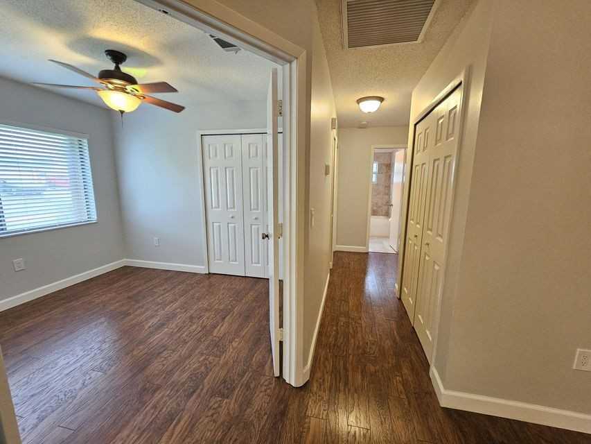 6527 Pleasant Ave - Photo 7 of 15