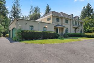 2024 E Southeast Blvd - Photo 1 of 1