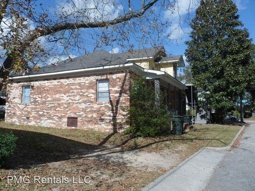 211 Oak Street 5 - Photo 2 of 4