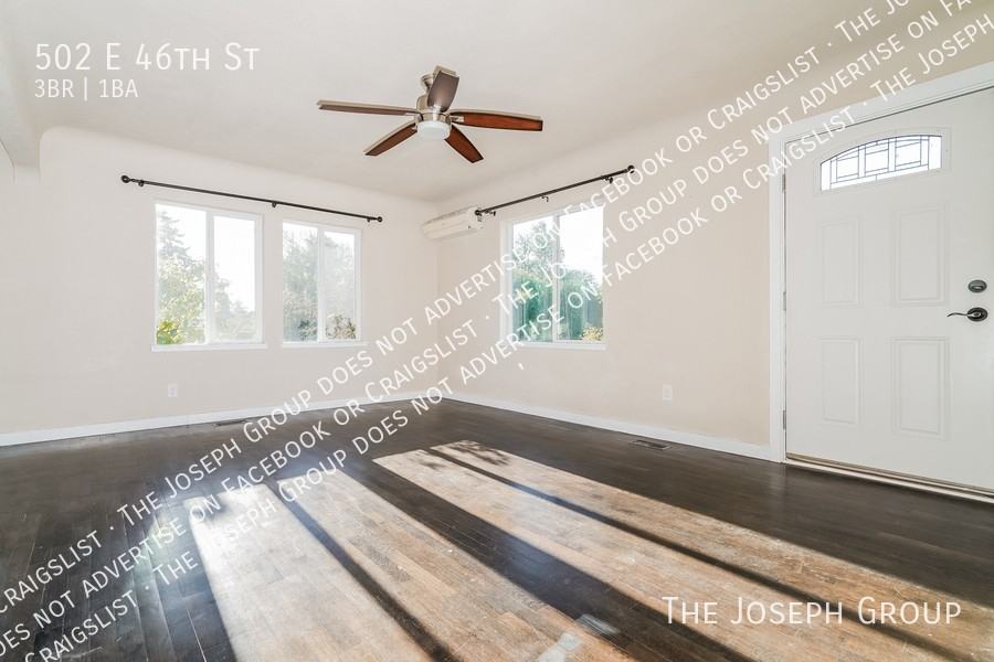 502 E 46th St - Photo 2 of 22