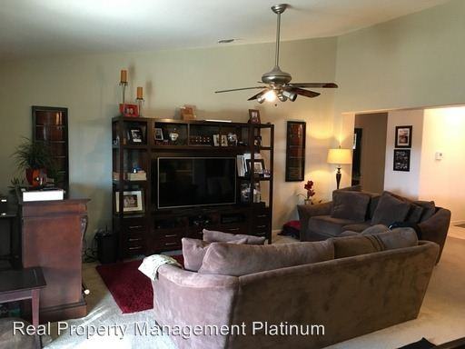 4795 N Leafwood Ave - Photo 2 of 14