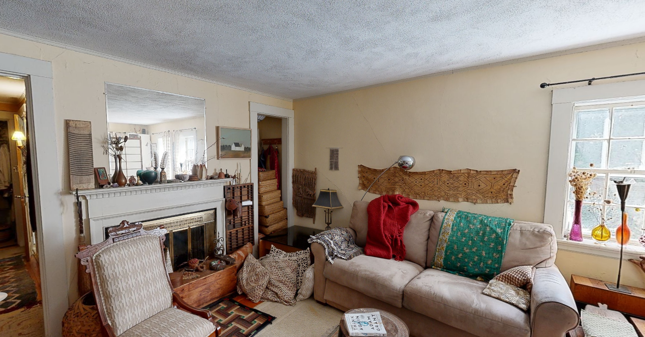 38 Gibson St #3D