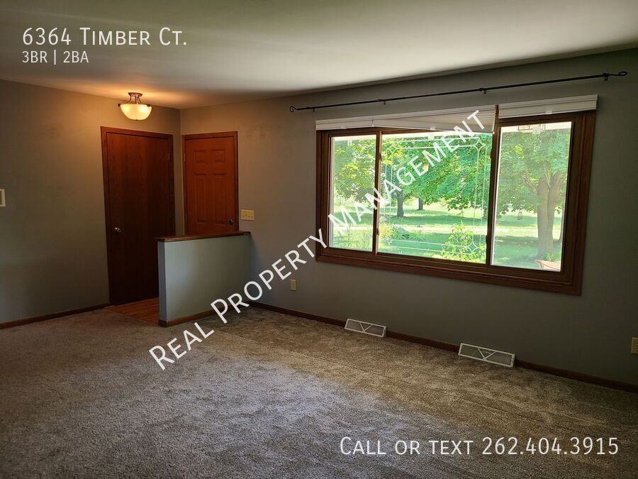 6364 Timber Ct - Photo 3 of 22