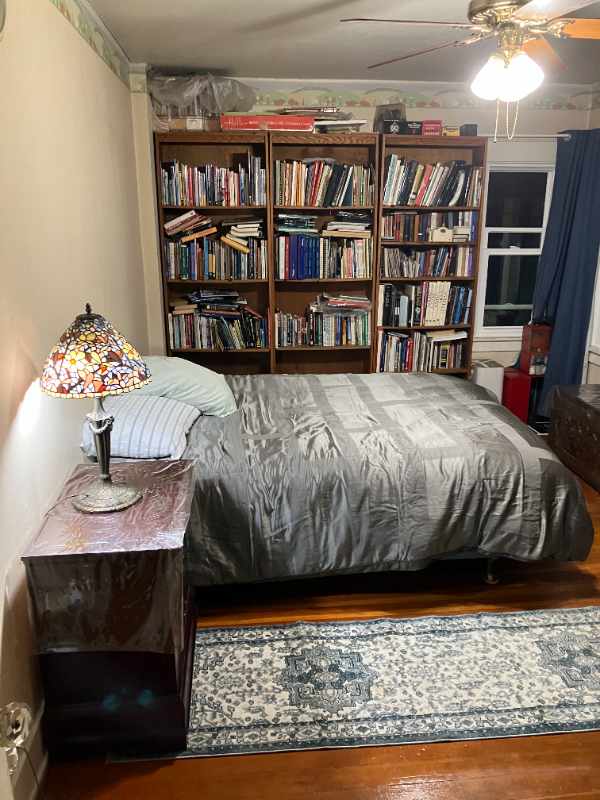 1370 Mckendrie St - Photo 5 of 11