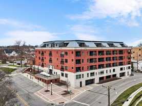 112 Walnut Blvd - Photo 1 of 1