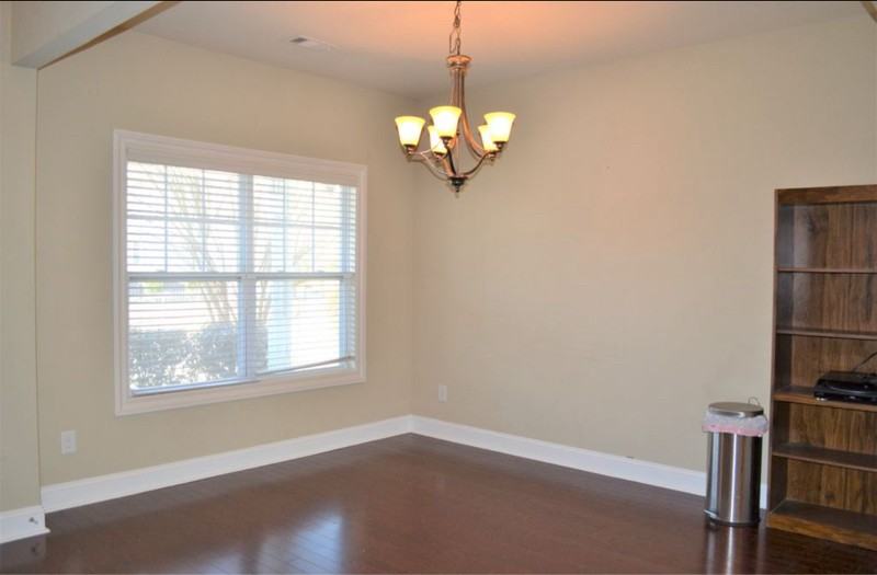 967 Wolfe Lane Northwest - Photo 6 of 26