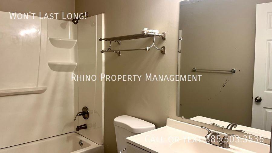 4664 S Arlington Park Dr #2 - Photo 7 of 10