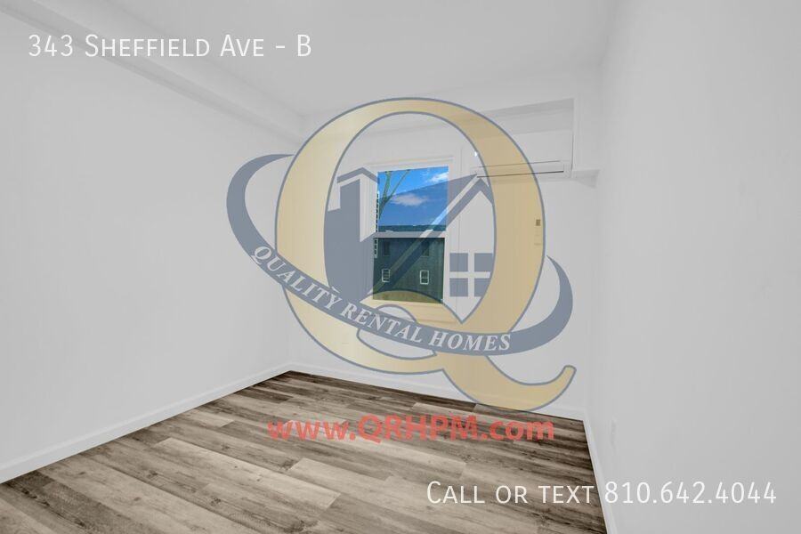 343 Sheffield Ave #B - Photo 5 of 11