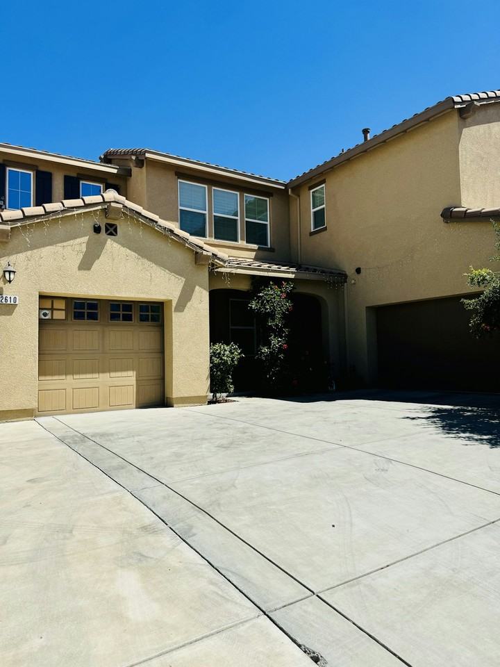 2610 Brookshire Street - Photo 2 of 29