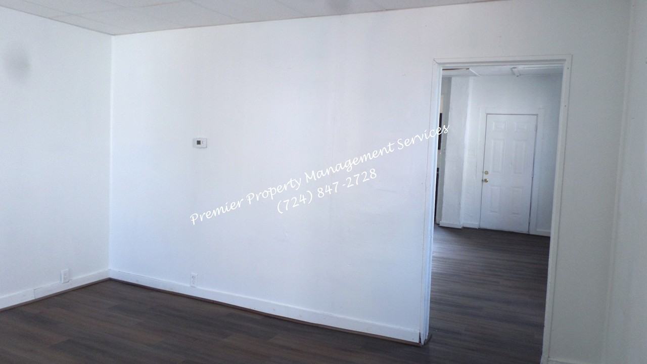 416 East Reynolds Street, Unit #1 - Photo 5 of 15