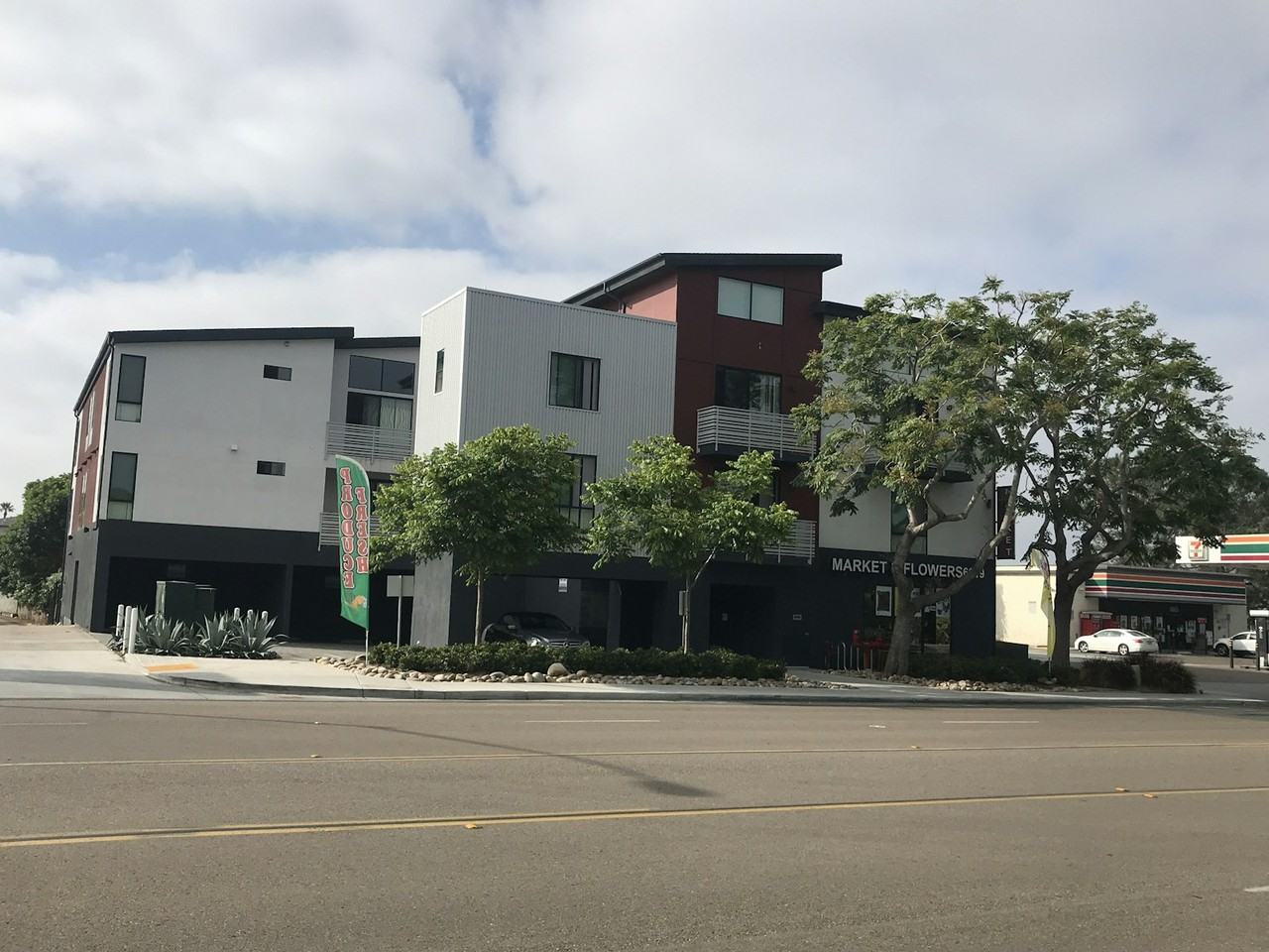 6619 Linda Vista Road, Unit 6 - Photo 4 of 29