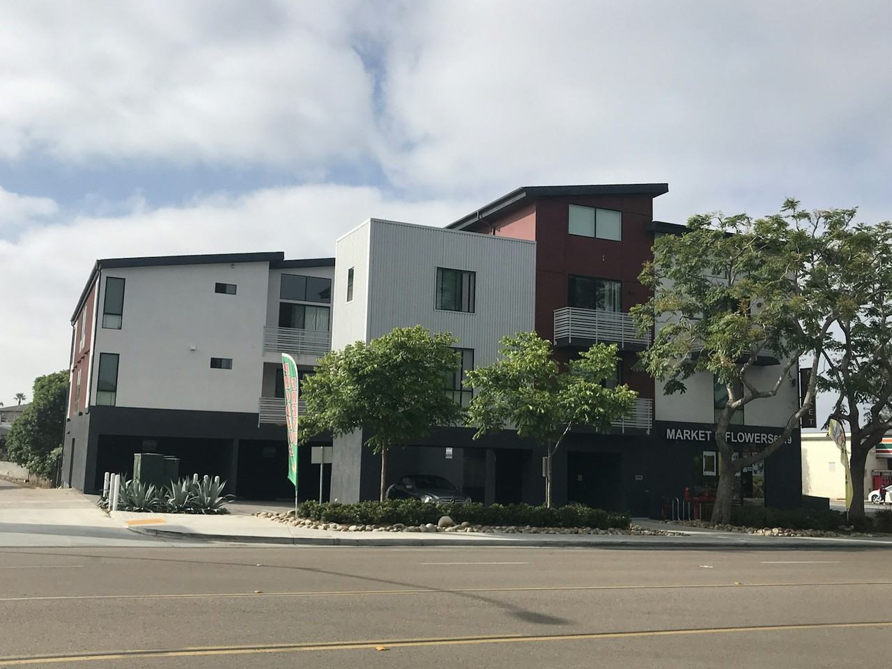 6619 Linda Vista Road, Unit 6 - Photo 5 of 29