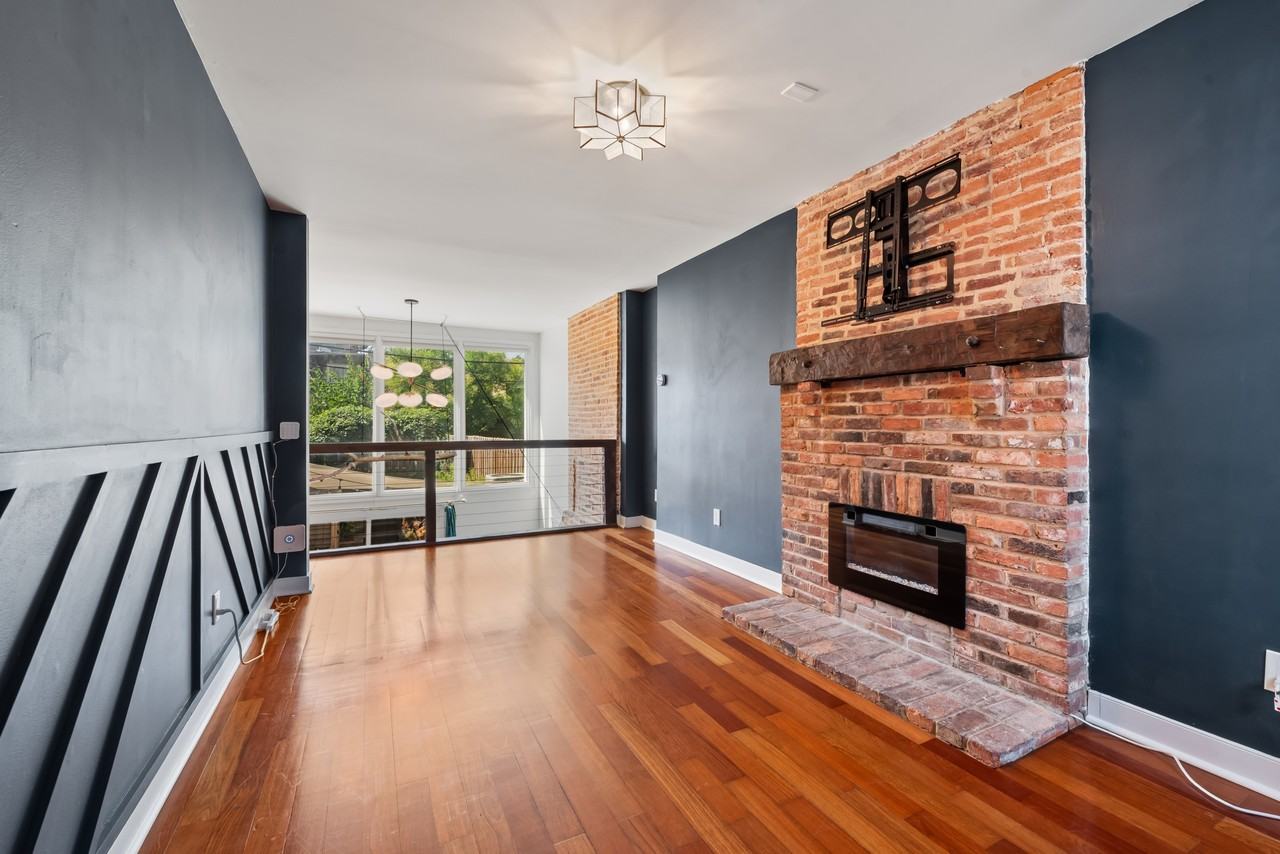 651 Portland St - Photo 3 of 26