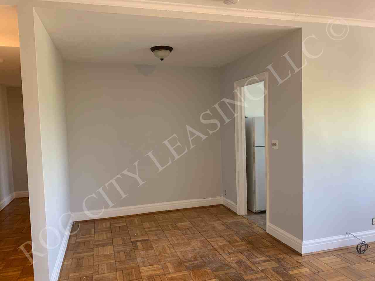 520 East Avenue #05SERIES - Photo 3 of 11