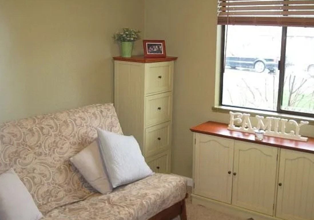 1922 McKinleyville Avenue - Photo 2 of 5