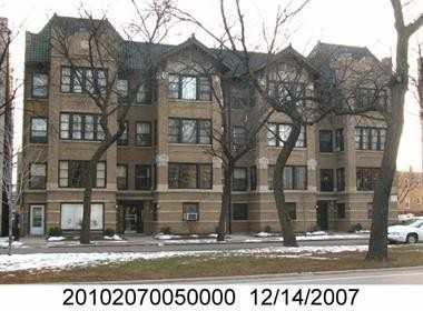 4817 S King Drive - Photo 3 of 6