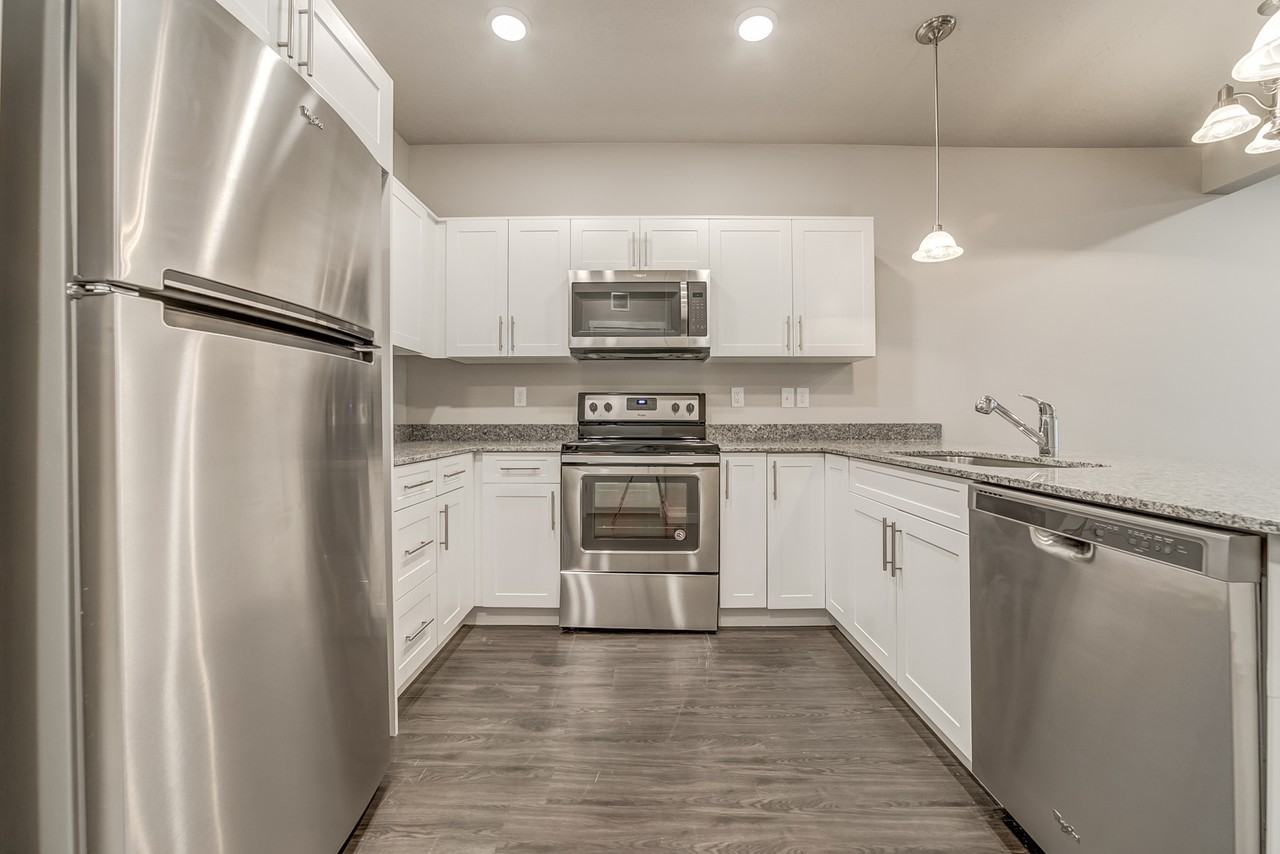 Bldg 06: Unit 109 Type 1: B - Photo 2 of 28