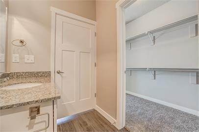 Bldg 06: Unit 210 Type 1: Standard - Photo 7 of 17