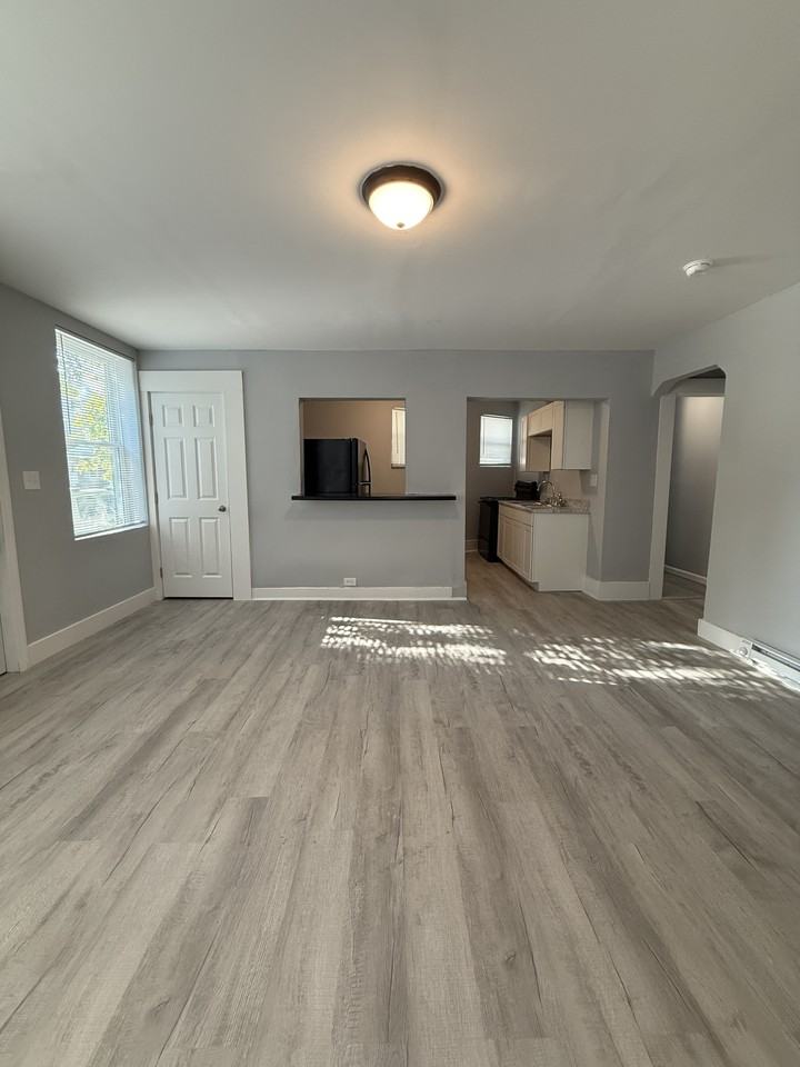 58 Bierce Avenue/231 S Torrence Street - Photo 5 of 50