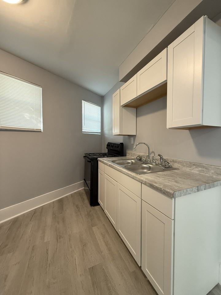 58 Bierce Avenue/231 S Torrence Street - Photo 7 of 50