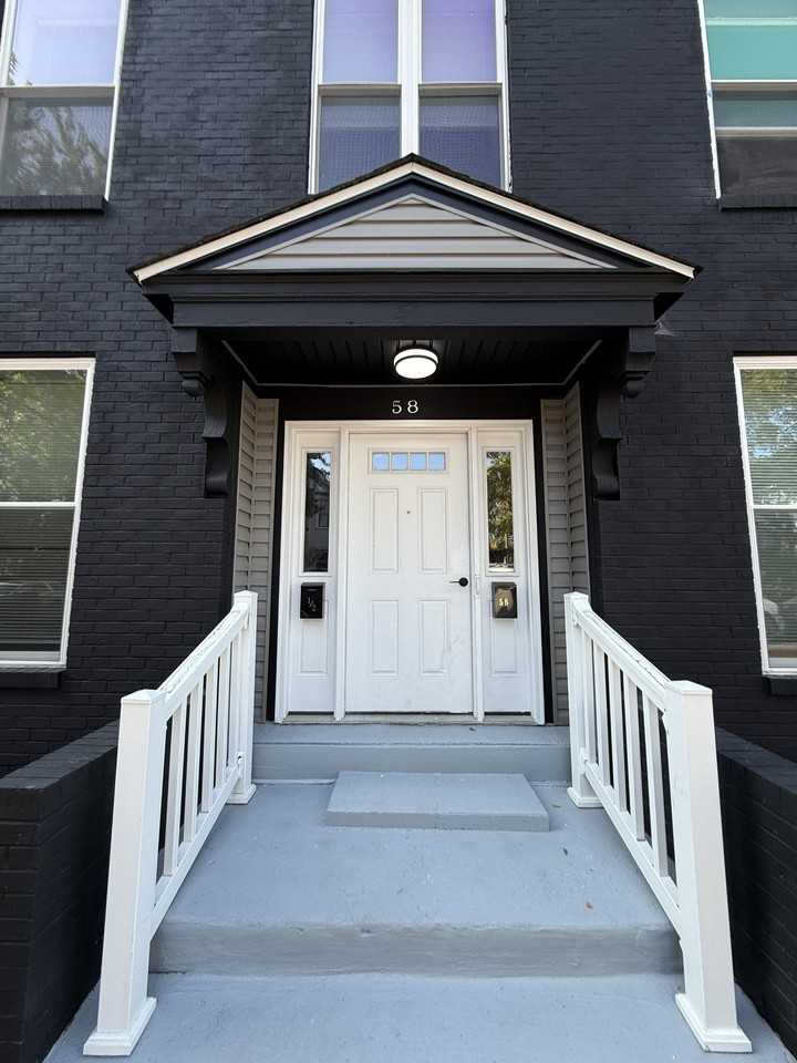 58 Bierce Avenue/231 S Torrence Street - Photo 3 of 50