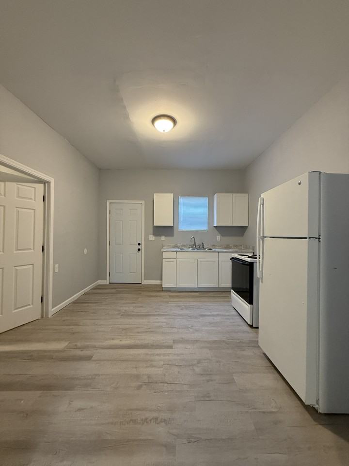 58 Bierce Avenue/231 S Torrence Street - Photo 7 of 45