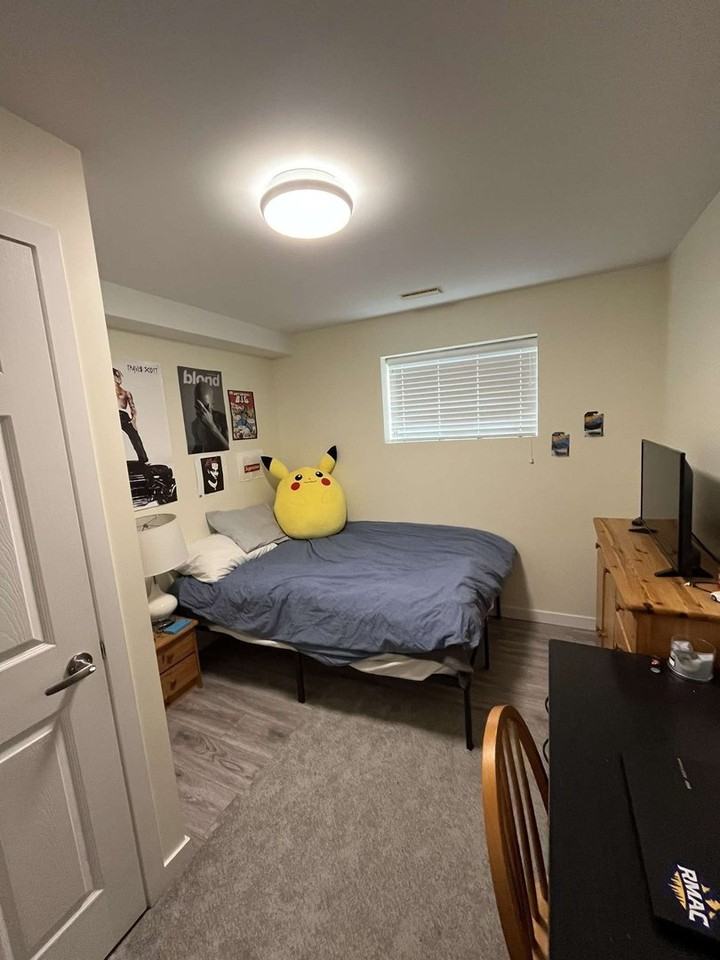 6812 Dunnedin St - Photo 3 of 8