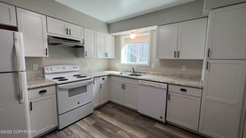 featured image of 1103 Karluk St #4