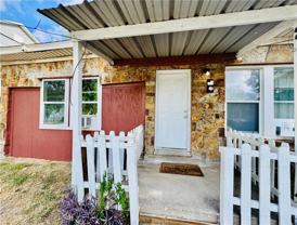 910 Elizabeth St - Photo 1 of 1