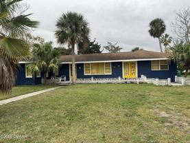 550 Daytona Ave - Photo 1 of 1