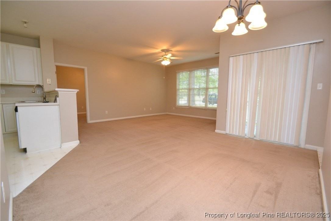 2614 Kudrow Ln - Photo 3 of 30