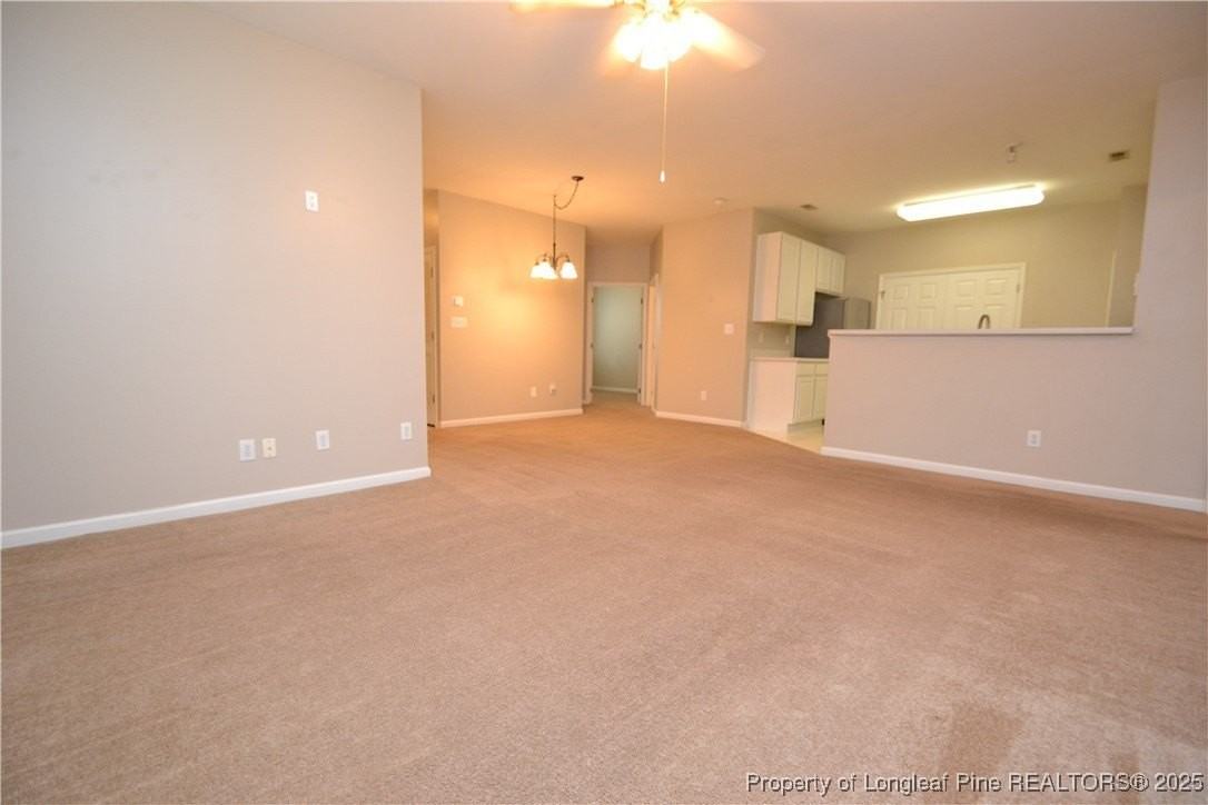 2614 Kudrow Ln - Photo 5 of 30