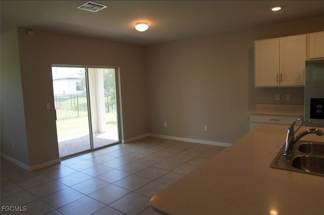 1416 Nw 11th St - Photo 4 of 14