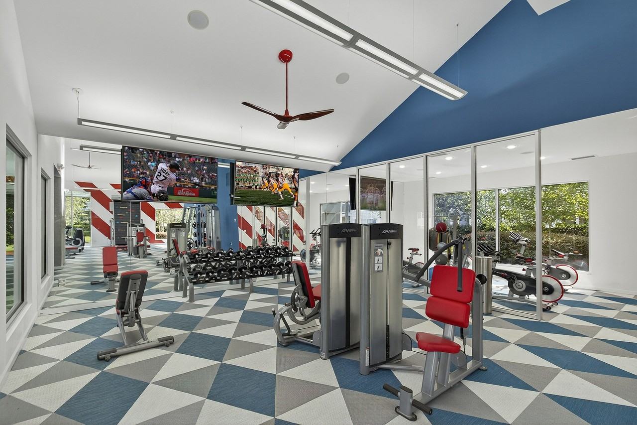 Chase Arbor - Photo 5 of 50