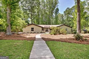 213 Oakmount Dr - Photo 1 of 1