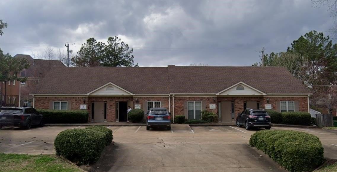 811 Timber Creek Dr #811