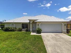 1529 Sw 15th Pl #0 - Photo 1 of 1