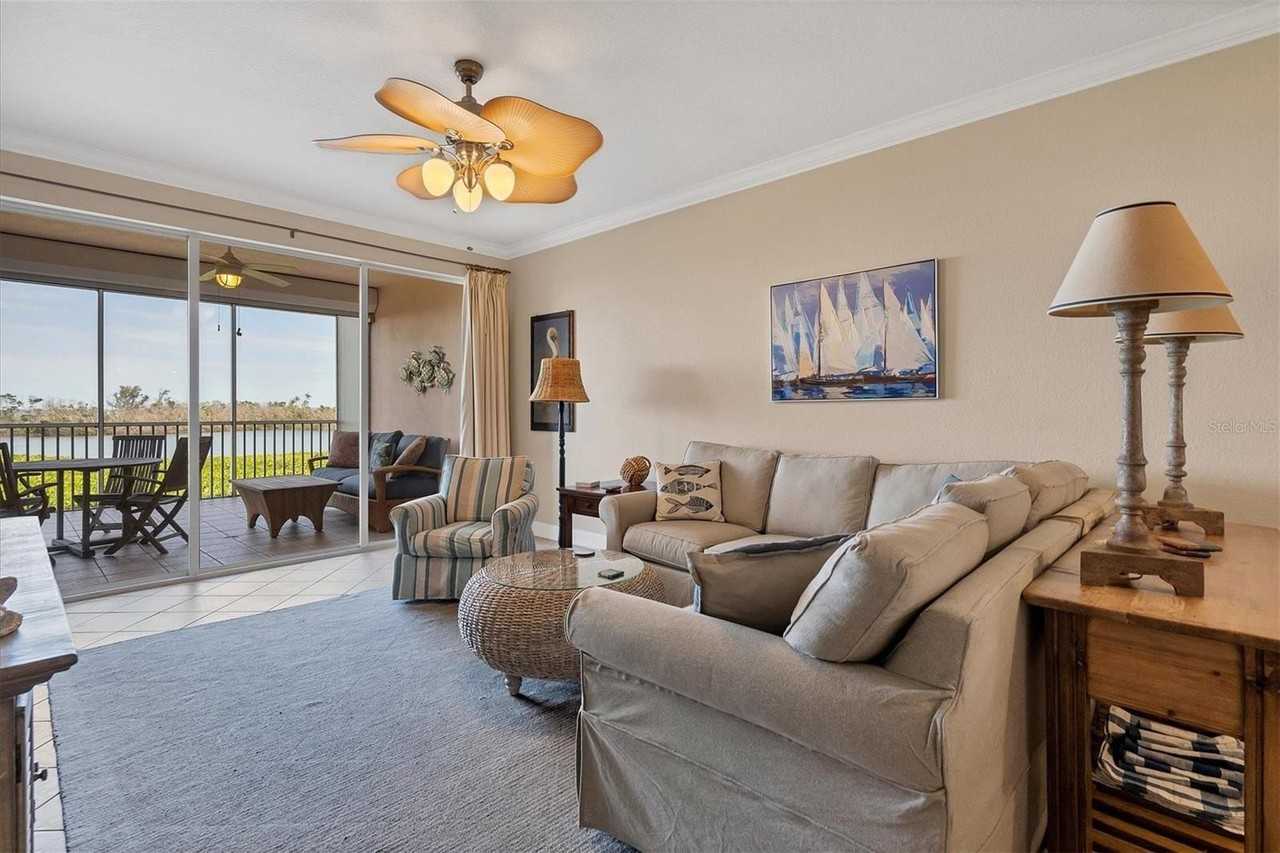 13313 Gasparilla Rd #204 - Photo 2 of 28