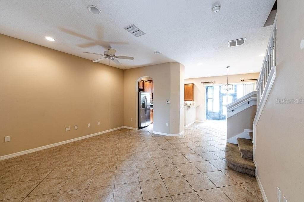 10332 Fallsgrove St - Photo 7 of 18