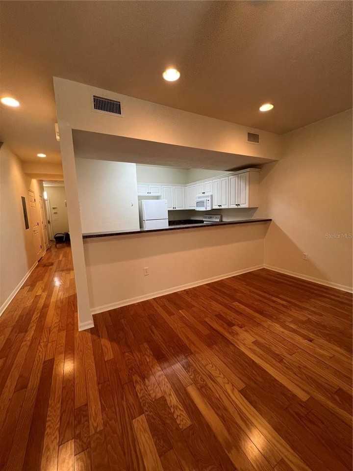 1569 Nw 29th Rd #3 - Photo 2 of 14