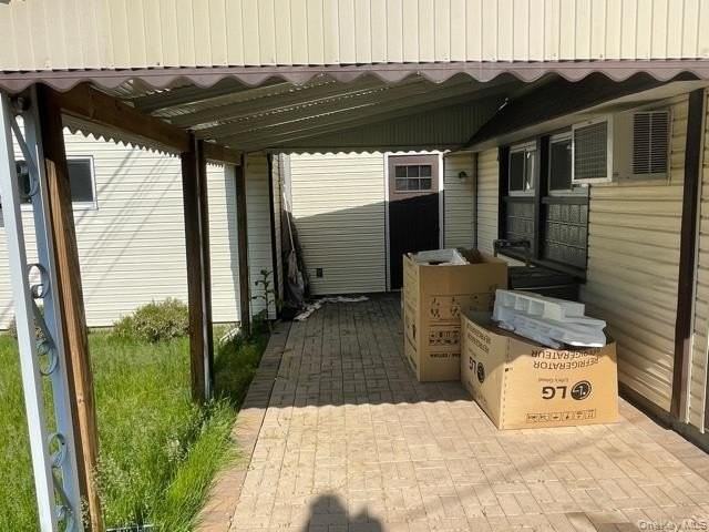 2 Butler Ln - Photo 2 of 20