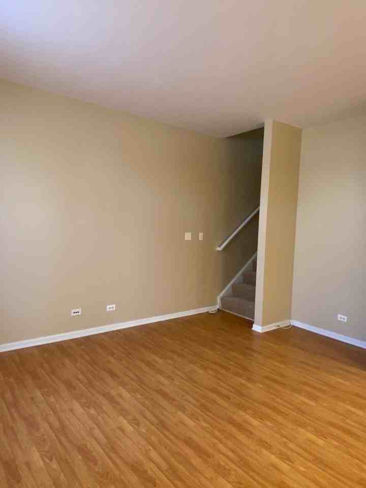 266 Springbrook Trl S - Photo 2 of 14