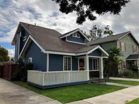 820 Loma Ave - Photo 1 of 1