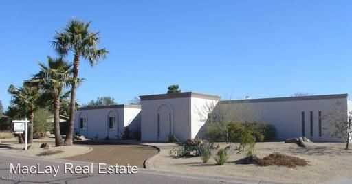 13201 N 63rd St - Photo 3 of 4