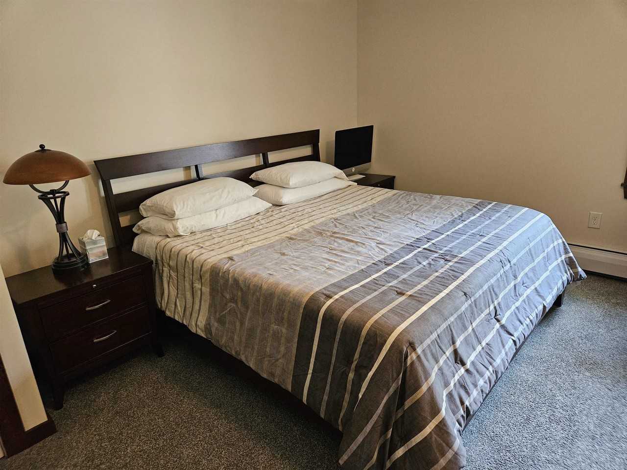 48 Westview Road #B - Photo 5 of 44